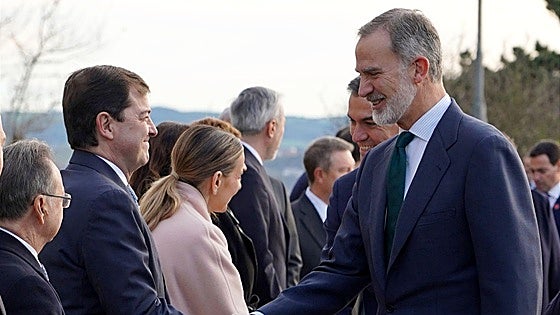 Mañueco: «Con la quita, todos los españoles pagan la deuda de los separatistas»
