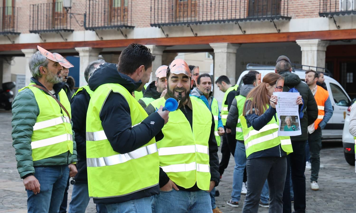 Silbidos y pataleos de la Policía Local de Palencia