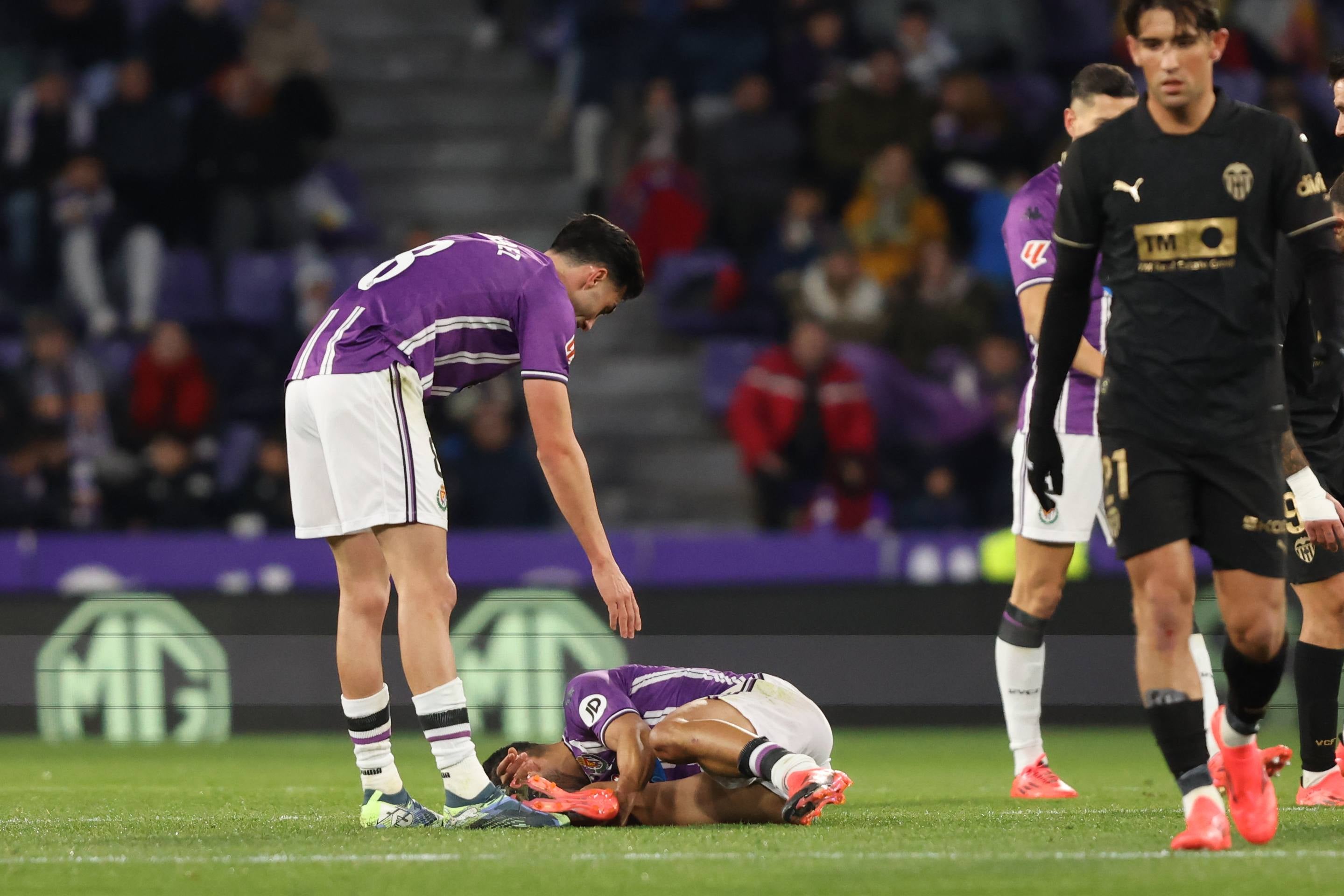 El triunfo del Real Valladolid ante el Valencia, en imágenes