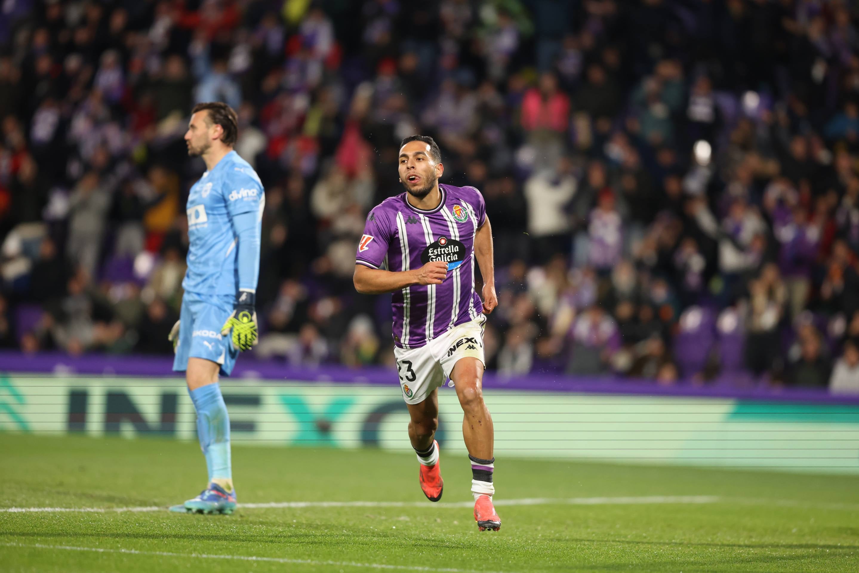 El triunfo del Real Valladolid ante el Valencia, en imágenes