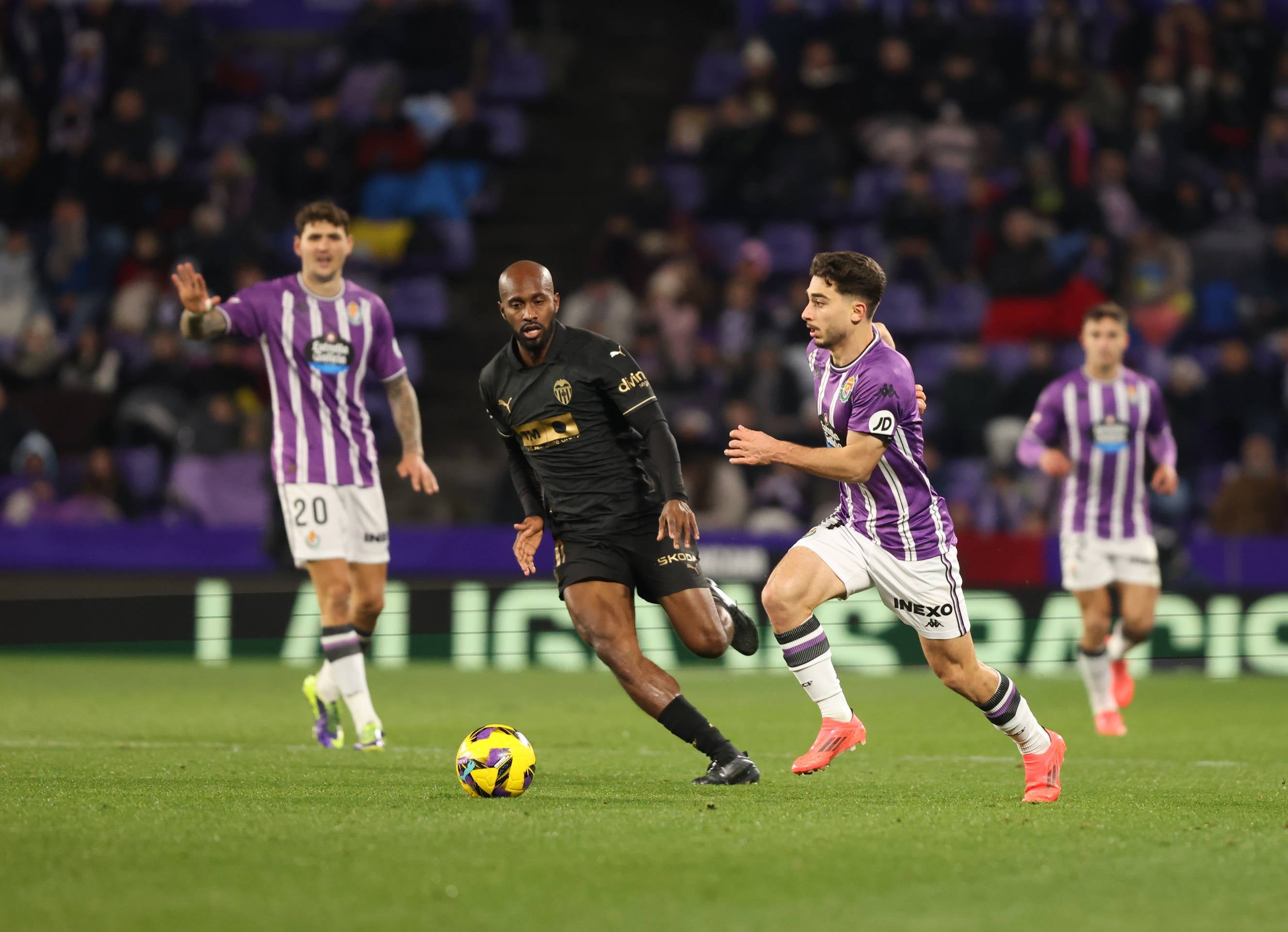 El triunfo del Real Valladolid ante el Valencia, en imágenes