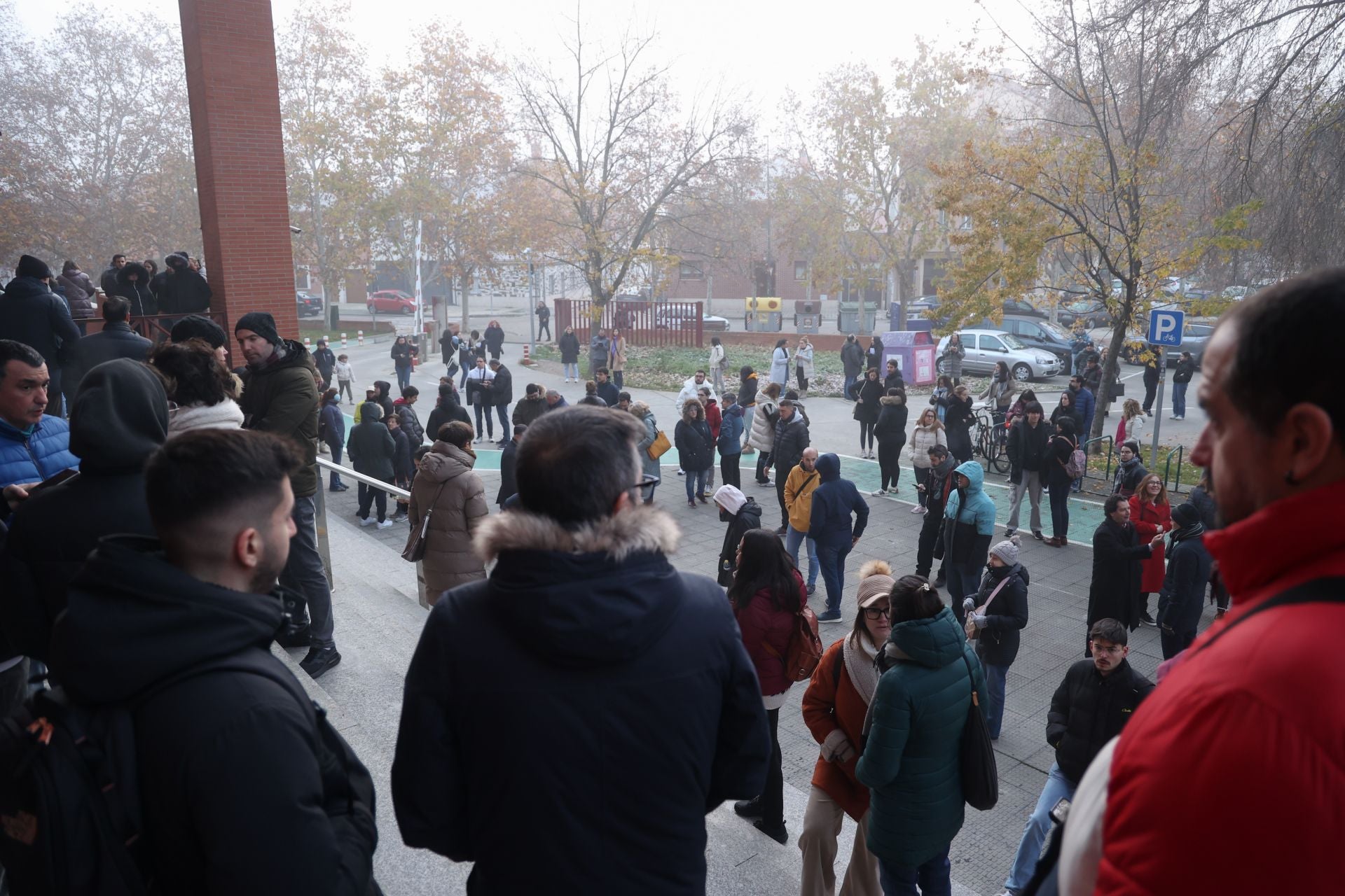 Imágenes de los miles de opositores que buscan en Valladolid una plaza en la Administración