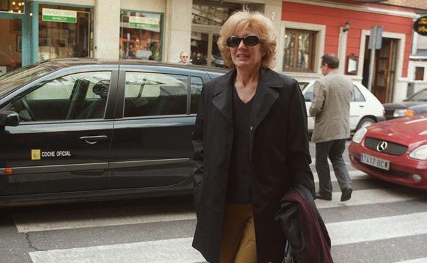 Marisa Paredes, a su llegada al hotel Olid Melía en 2001