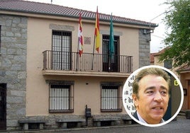 En grande, el Ayuntamiento de Ortigosa del Monte. En pequeño, su alcalde, Juan Carlos Cabrejas.