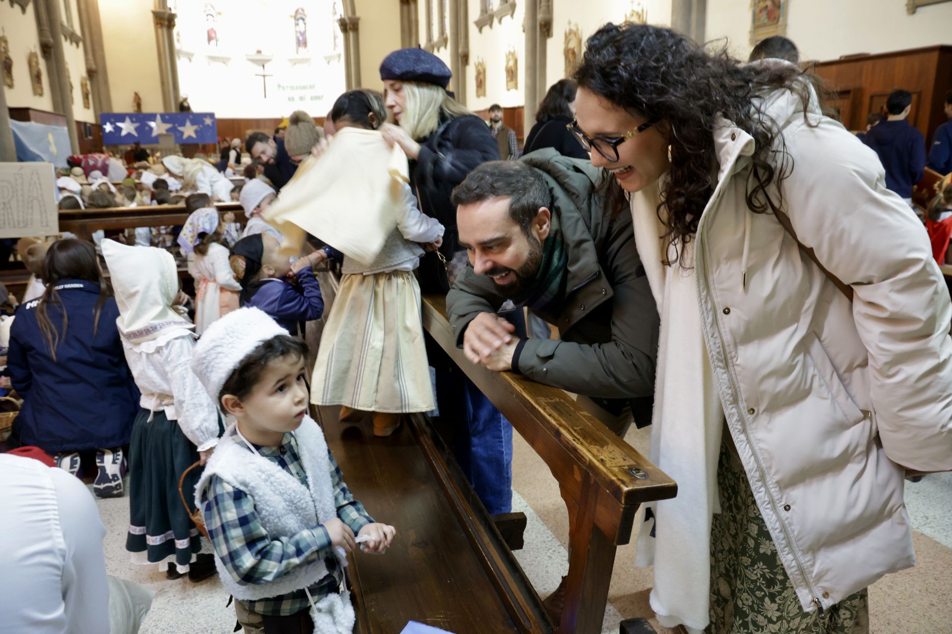 Belén viviente en el colegio de Lourdes de Valladolid