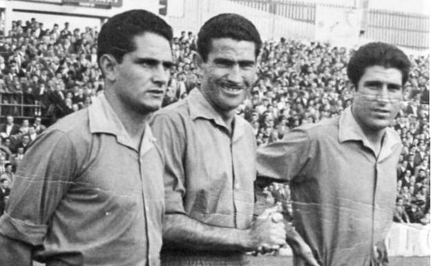 Juanjo García, junto a Lesmes y Matito, que frente al conjunto gerundense jugó el partido 100 con el Valladolid y marcó su primer gol como blanquivioleta