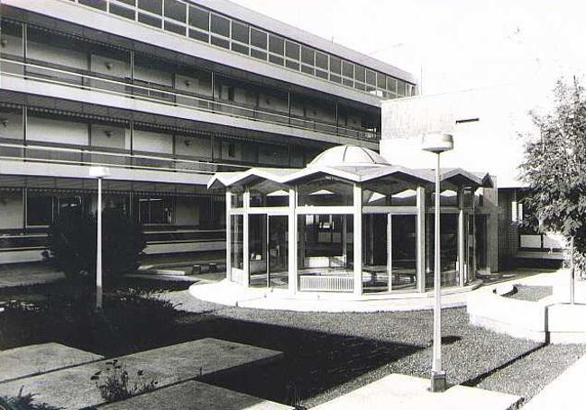 Piscina cubierta de la Casa Cuna.