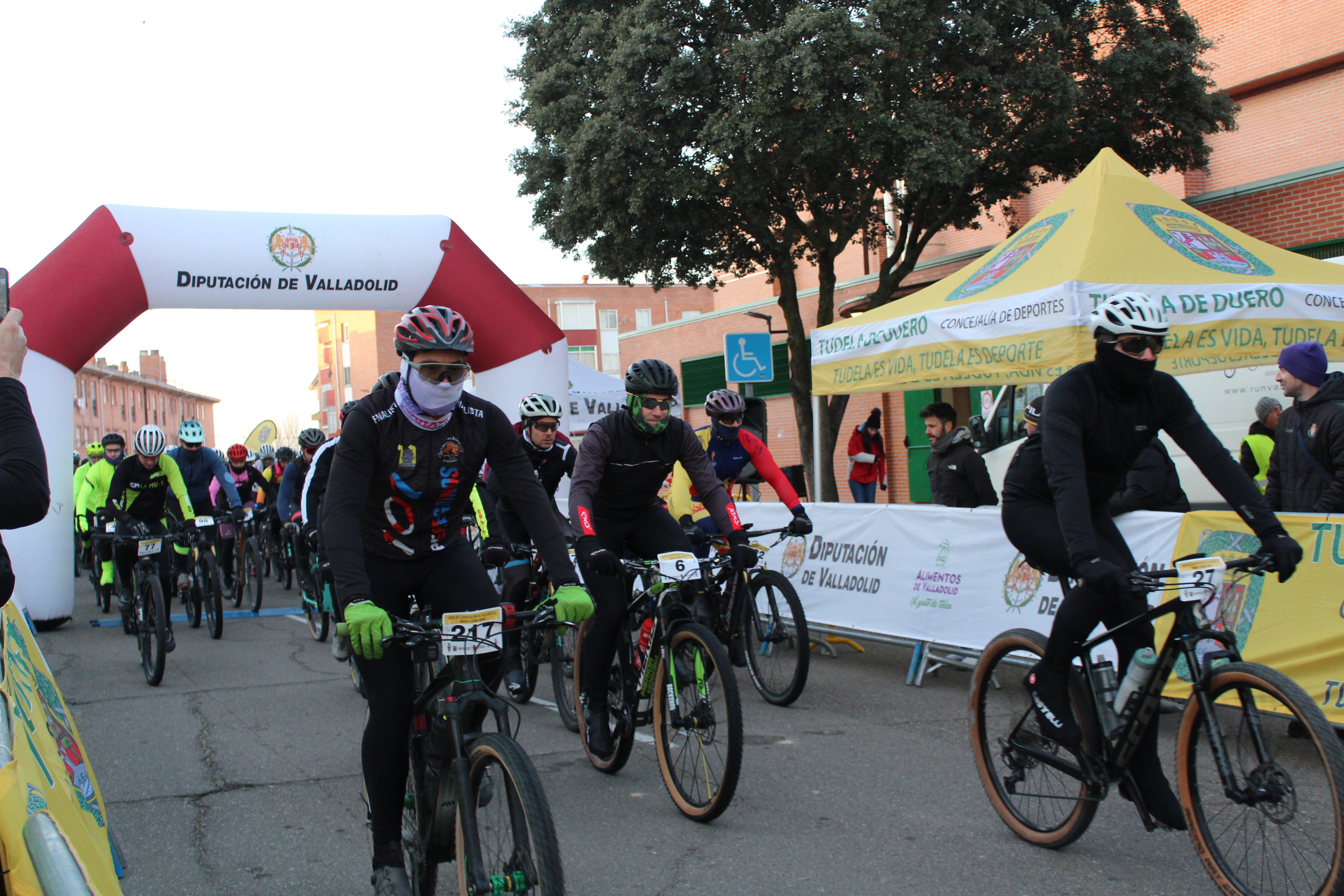 La XIII Bajo Cero Bike de Tudela de Duero, en imágenes