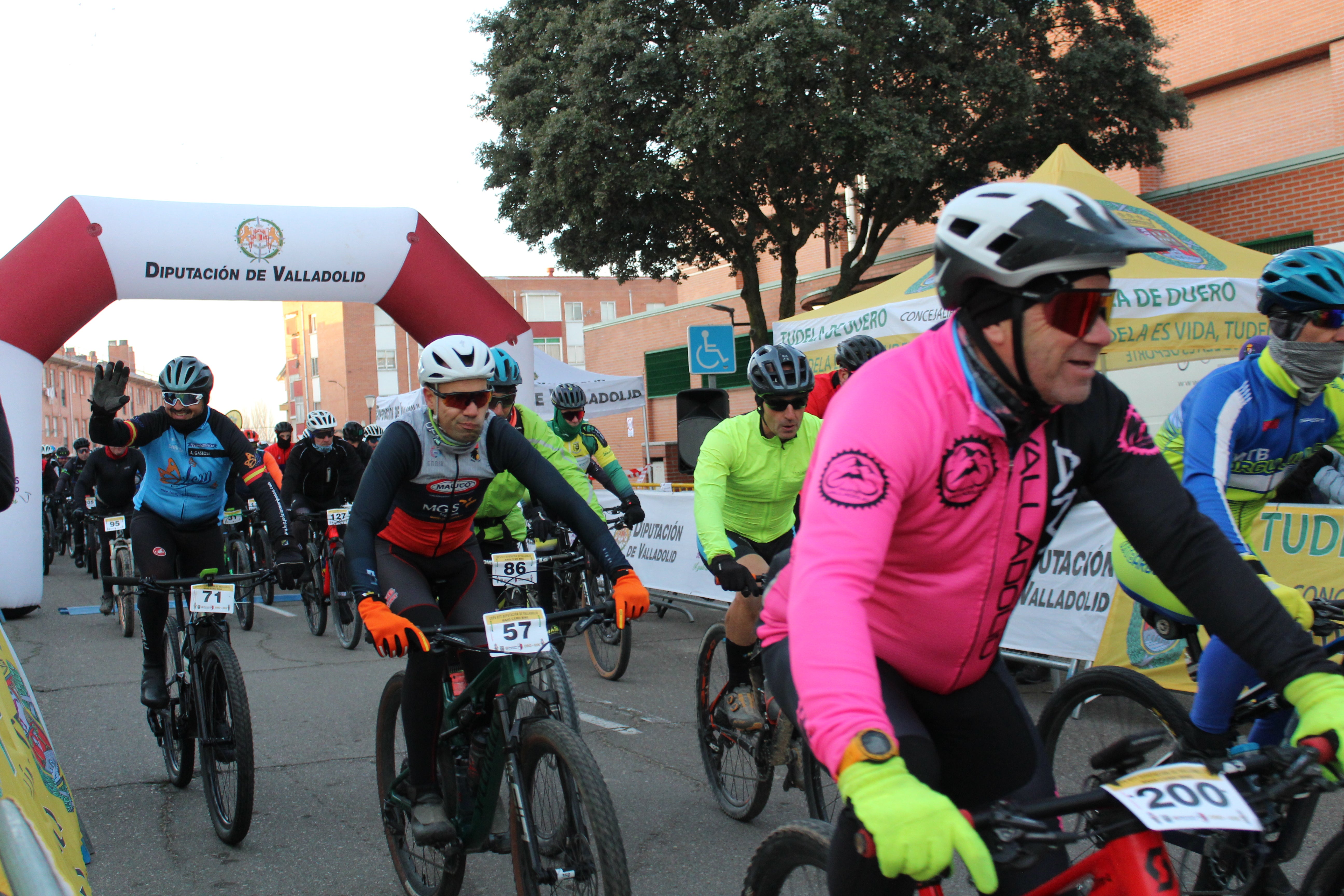 La XIII Bajo Cero Bike de Tudela de Duero, en imágenes