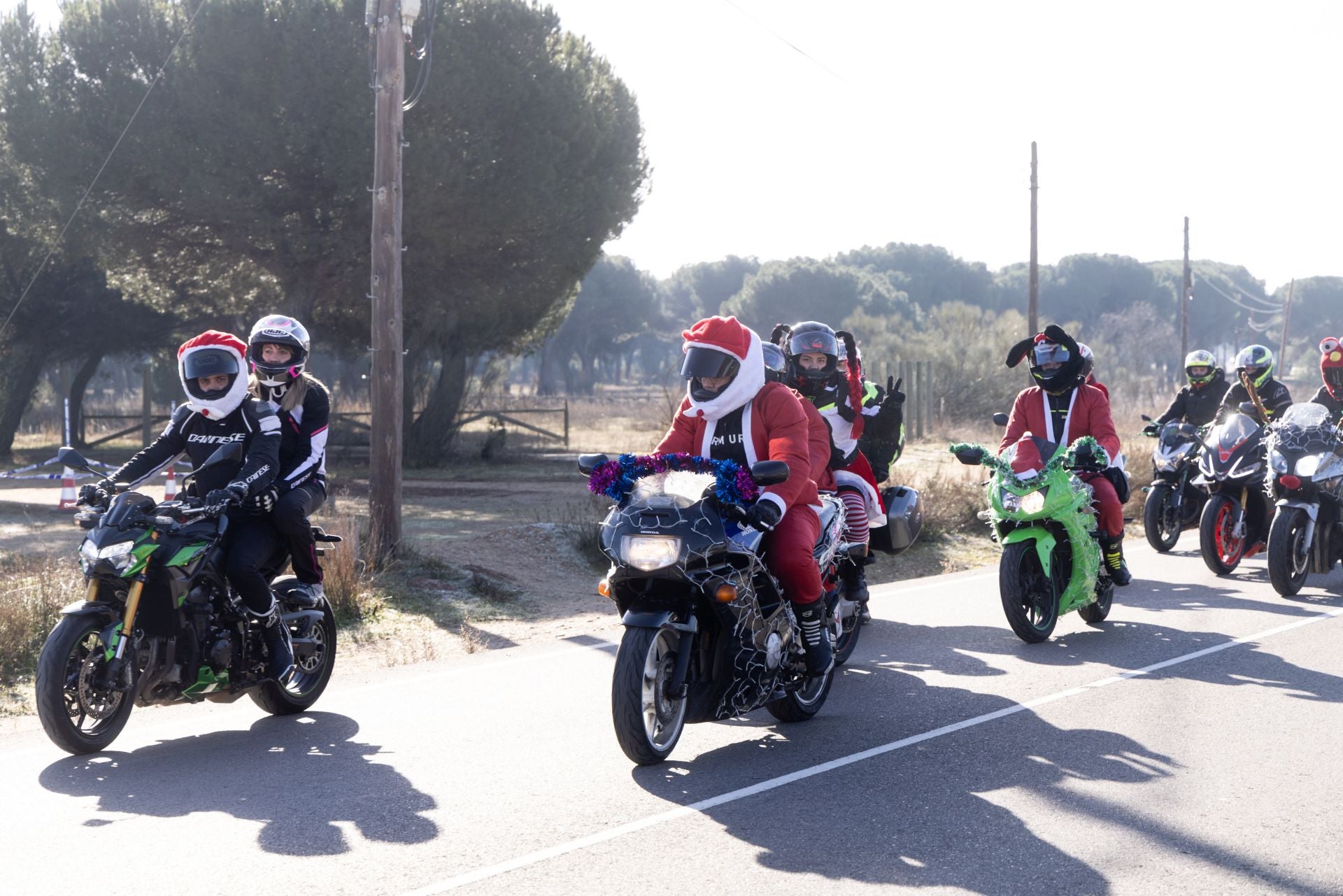 La &#039;papanoelada&#039; motera de Valladolid, en imágenes
