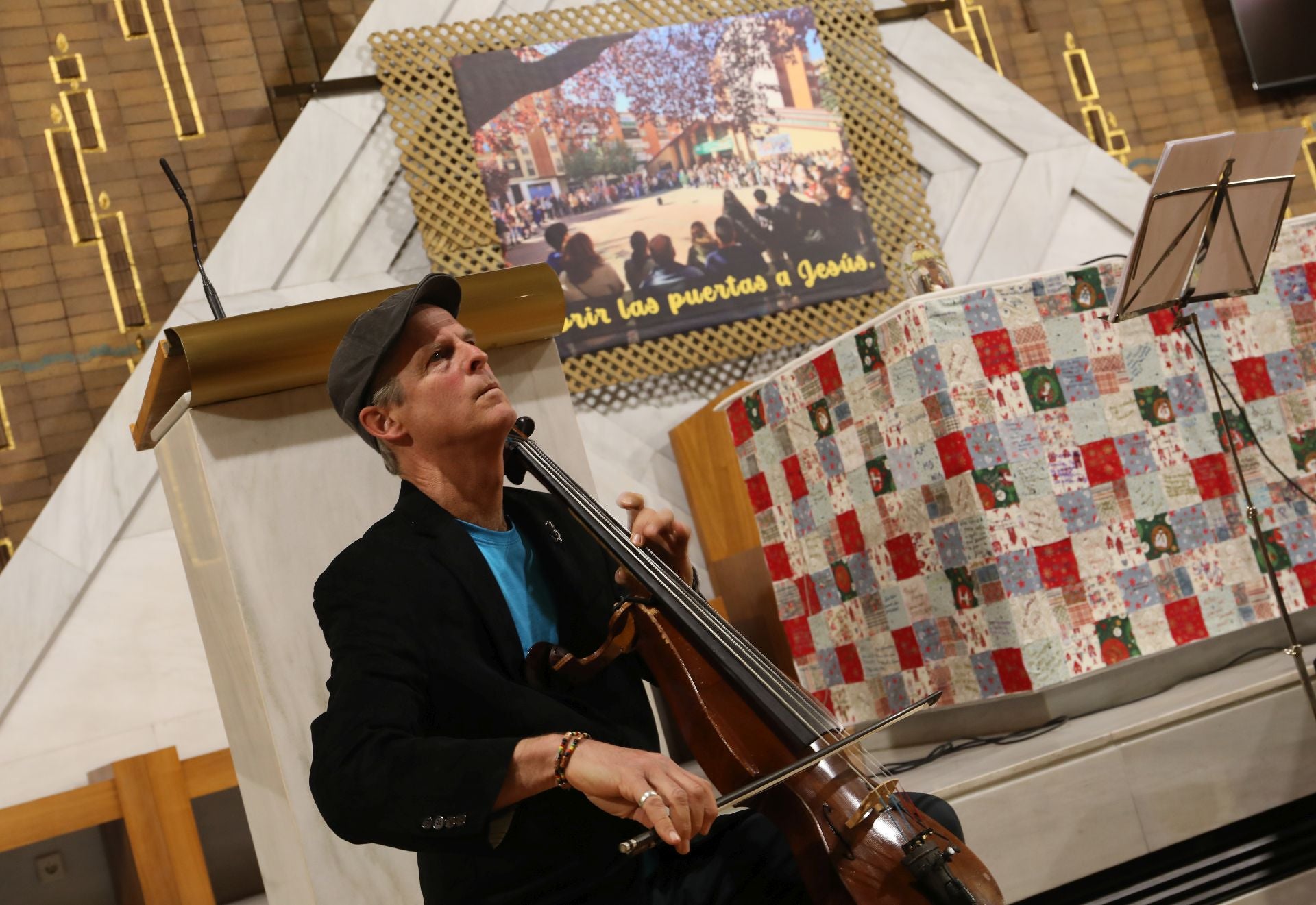 Música solidaria de San Antonio para Valencia