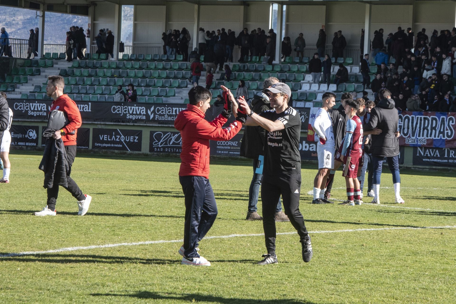 Fotografías del triunfo de la Segoviana ante el Lugo