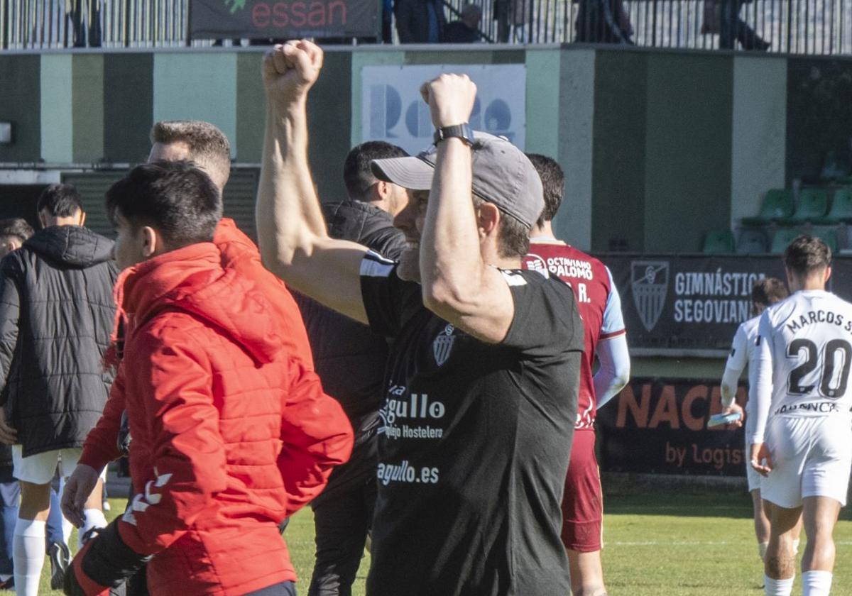 Ramsés celebra el triunfo conseguido ante el Lugo.