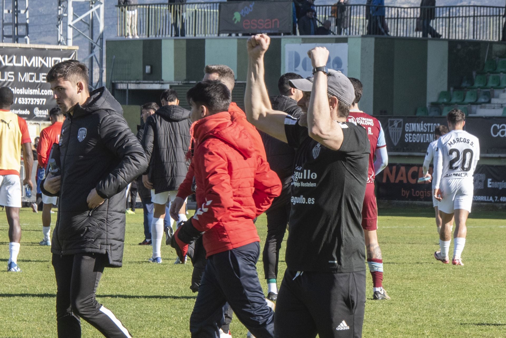 Fotografías del triunfo de la Segoviana ante el Lugo