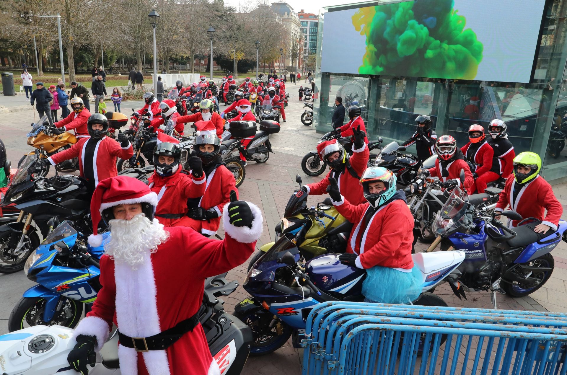 Papa Noel visita anticipadamente Palencia