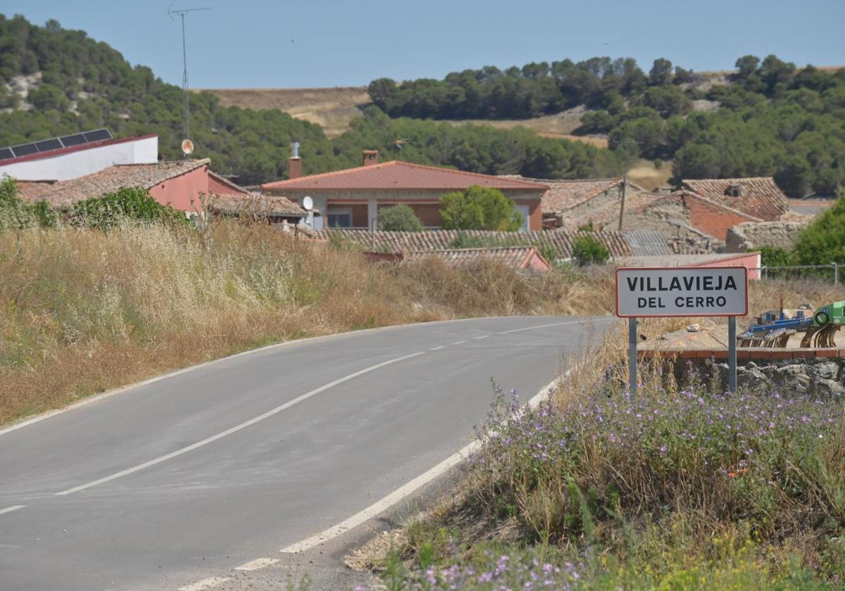 Entrada al municipio de Villavieja del Cerro, donde estaba proyectado Meseta Ski.