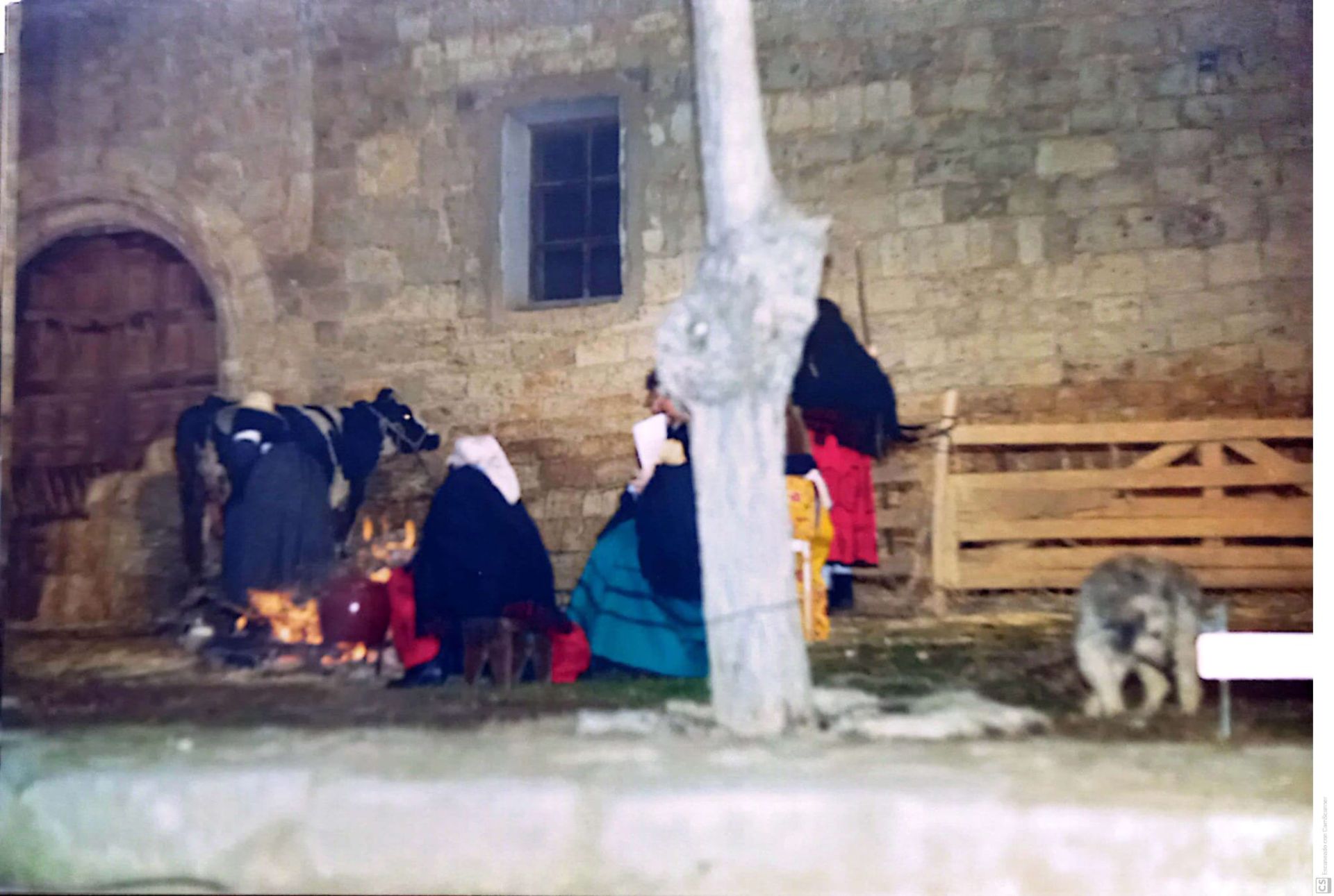 El belén viviente de la iglesia de Santiago de Tordehumos de hace 25 años, en imágenes