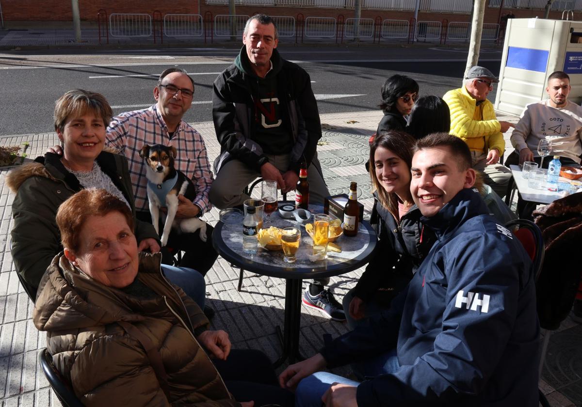 El vermú de Navidad se hace clásico en Palencia