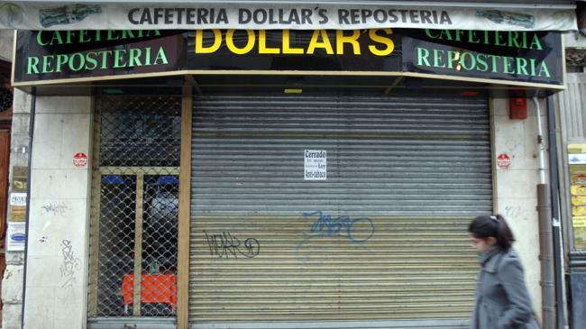 Imagen antes - Así ha cambiado en 15 años la calle Santiago: de Yaker y Simeón al casi pleno de franquicias