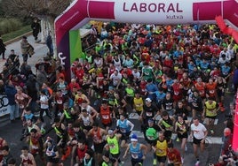 Salida de la San Silvestre, el año pasado en San Antonio.