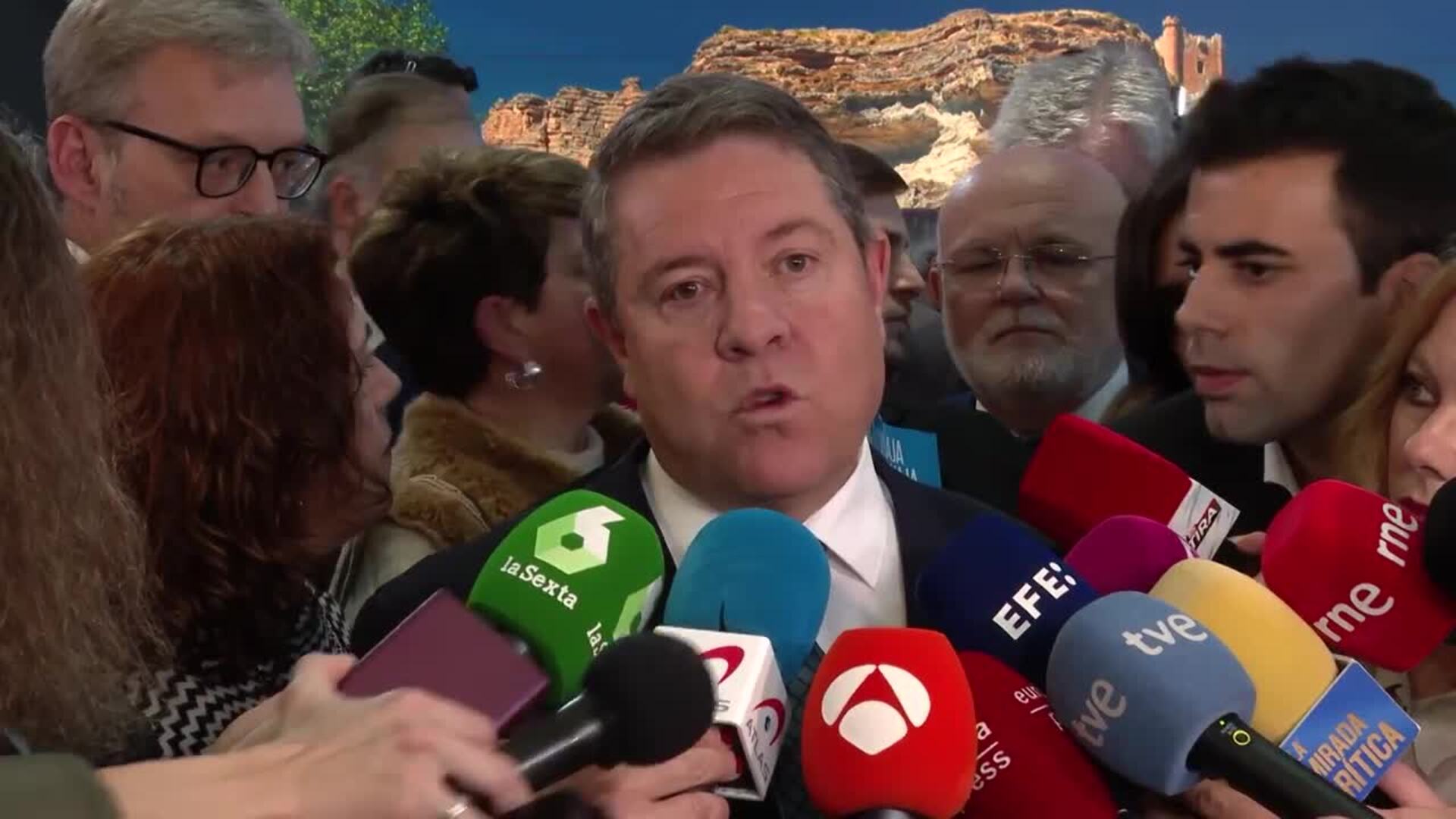 Page cree que el PSOE se encuentra "en el extrarradio" de la Constitución