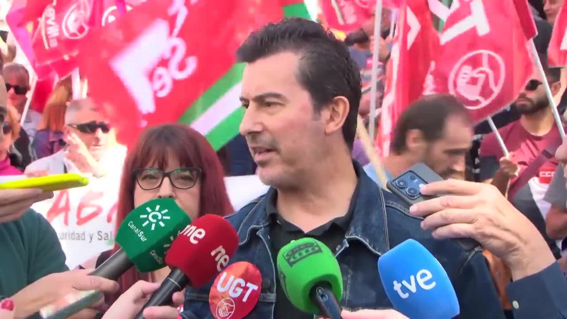 UGT y CCOO protestan para pedir acciones "reales" contra la siniestralidad laboral