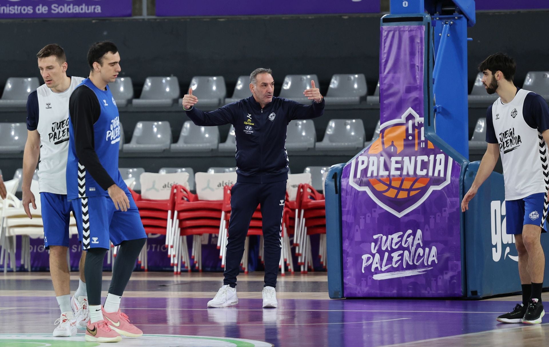 Así ha sido el entrenamiento de puertas abiertas del Súper Agropal Palencia