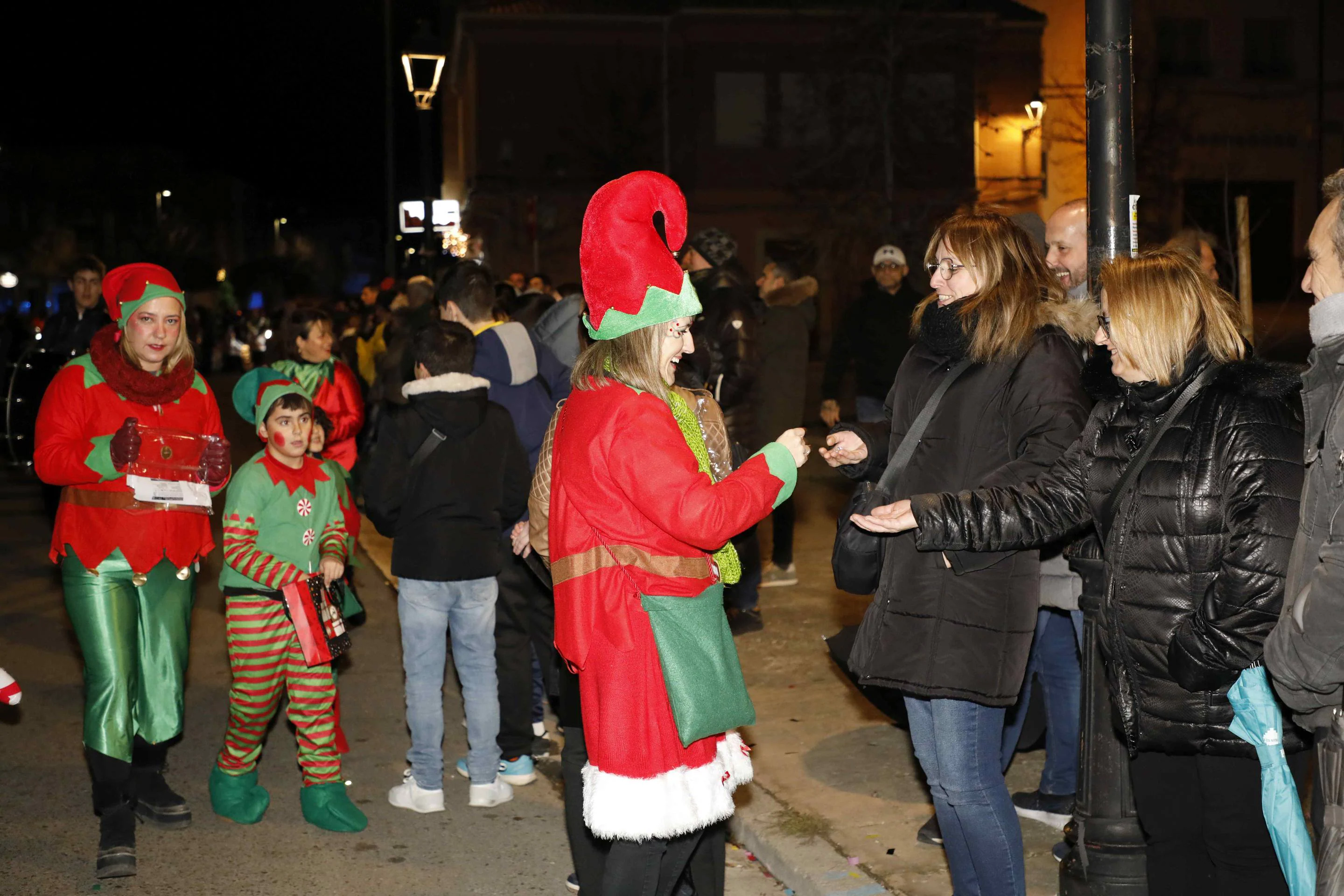 La cabalgata de Reyes de Peñafiel, en imágenes