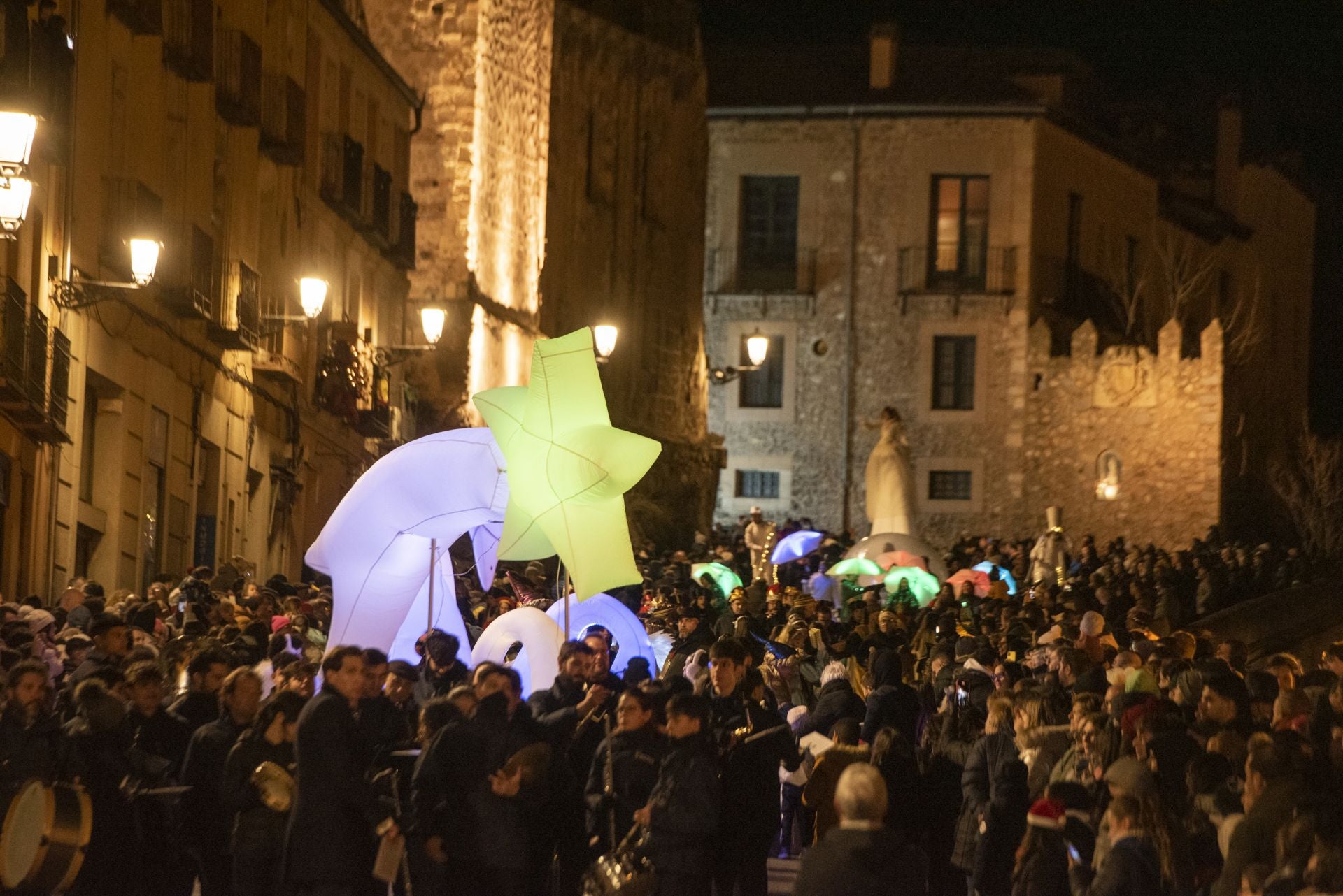 Fotos de la Cabalgata de los Reyes Magos en Segovia (3 de 3)