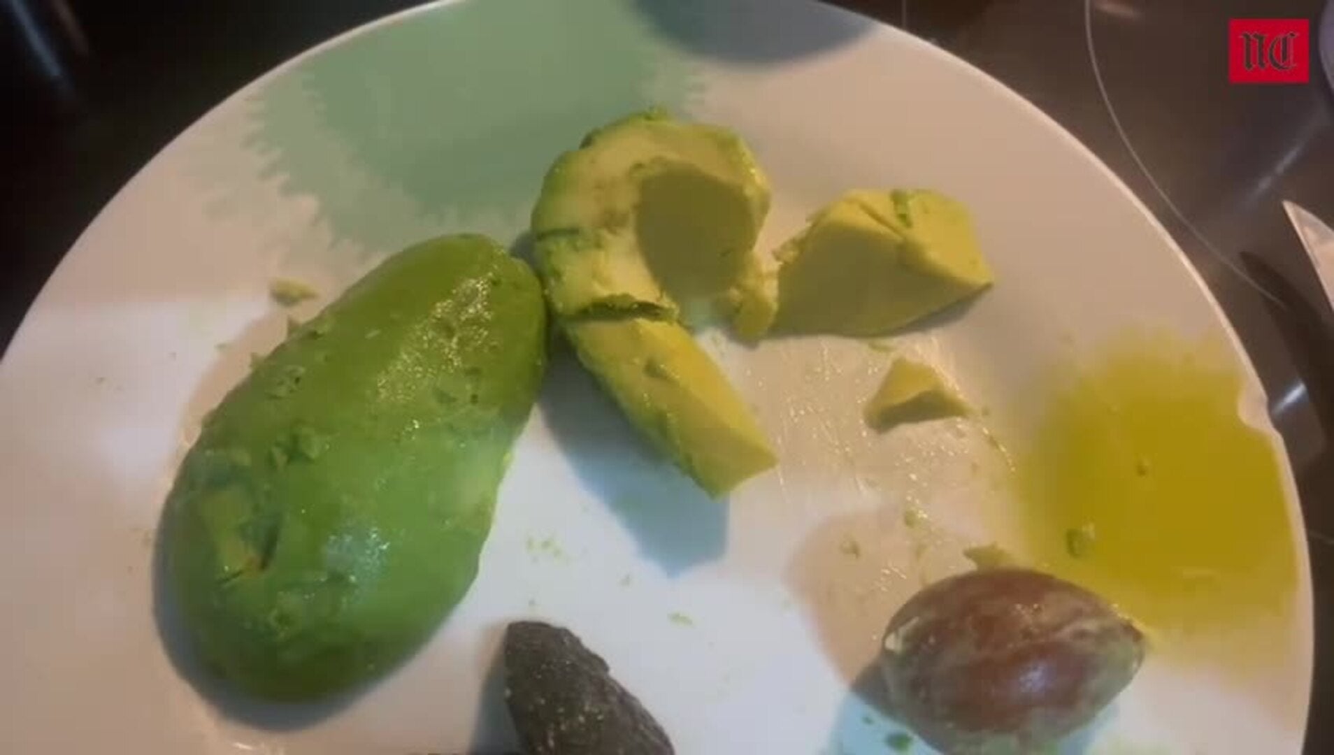 Receta de 'smoothie' cremoso de aguacate y miel