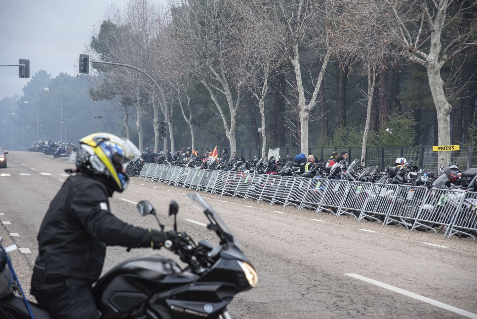 Fotos de um comício de motociclistas em Cantalejo