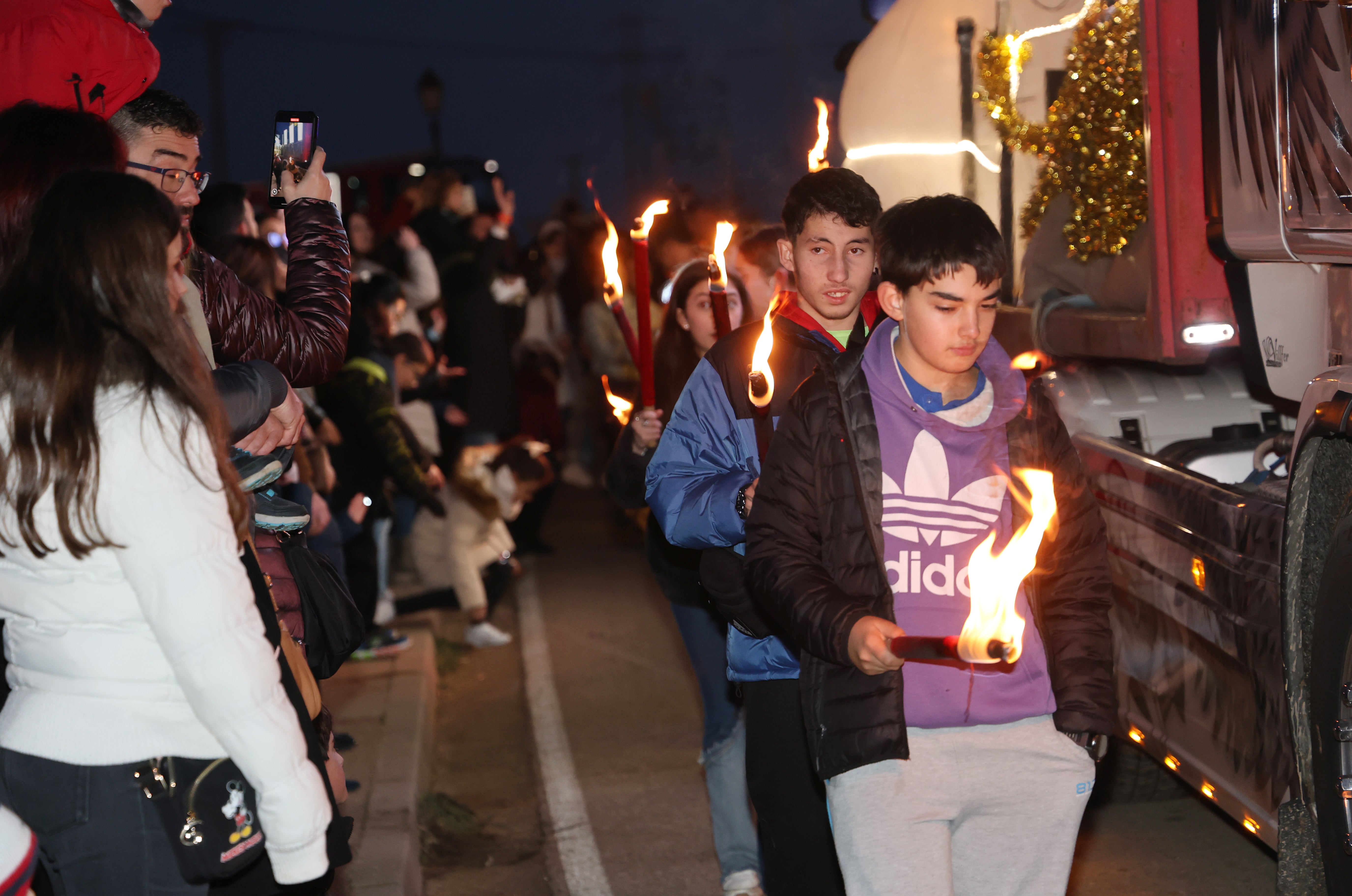 Así ha sido la Cablagata de despedida de los Reyes en Becerril