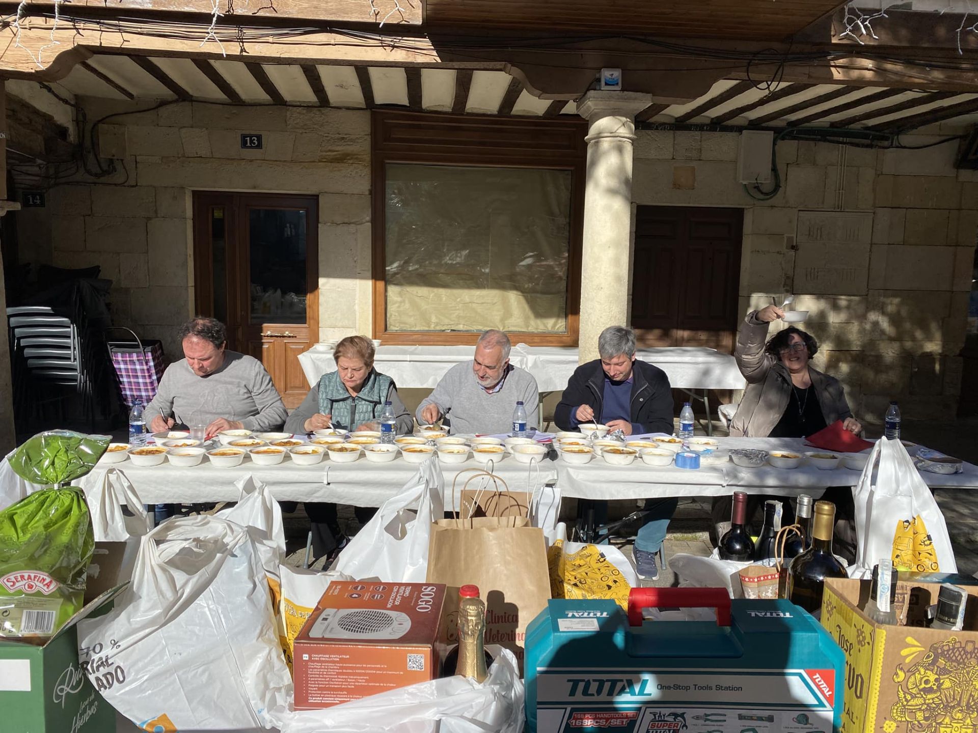 Un &#039;MasterChef&#039; de ollas ferroviarias en Cervera