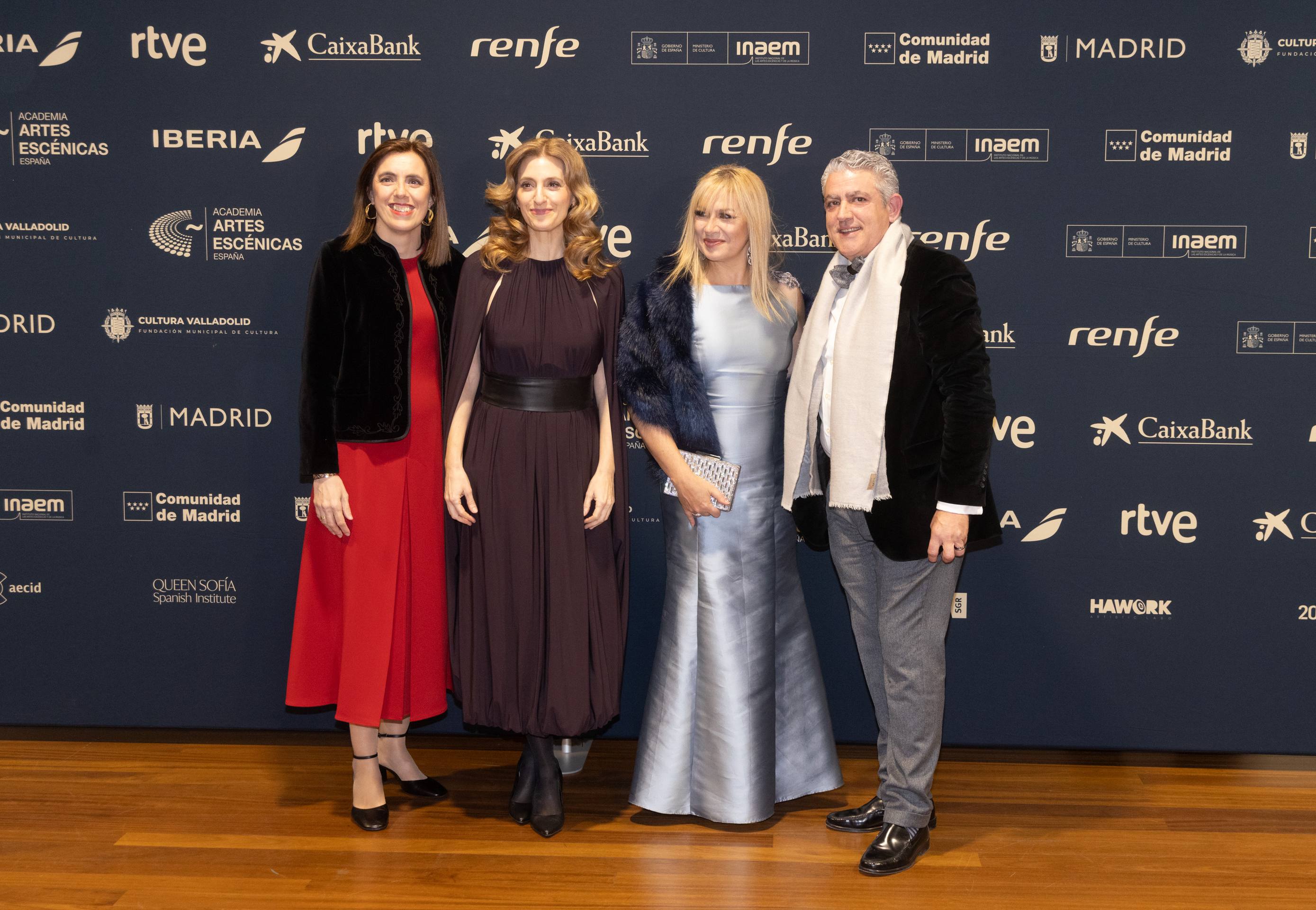 Así llegaron los asistentes a la Gala de la Academia de las Artes Escénicas en Valladolid