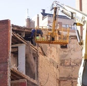 Comienza la compleja demolición del edificio en ruina de San Nicolás