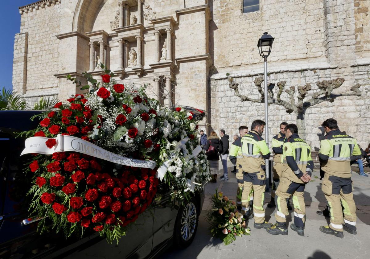 Funeral en Tudela de Duero por el bombero fallecido en acto de servicio en Fompedraza