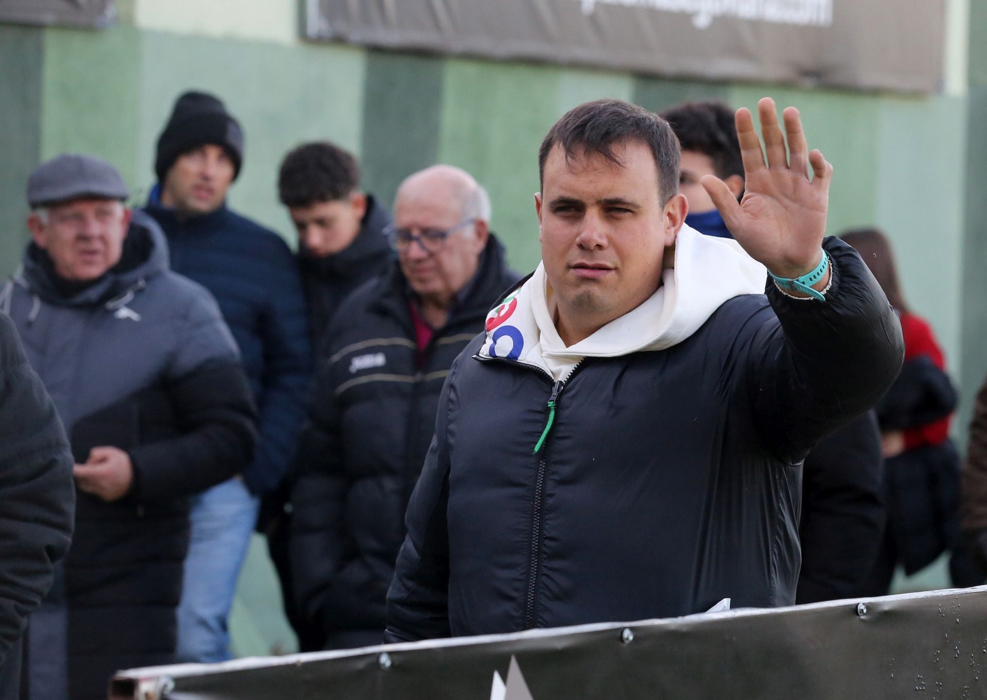 Búscate en las gradas de La Albuera durante el Segoviana vs Arenteiro