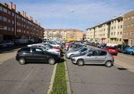 Plaza Tirso de Molina, en el barrio de Nueva Segovia.