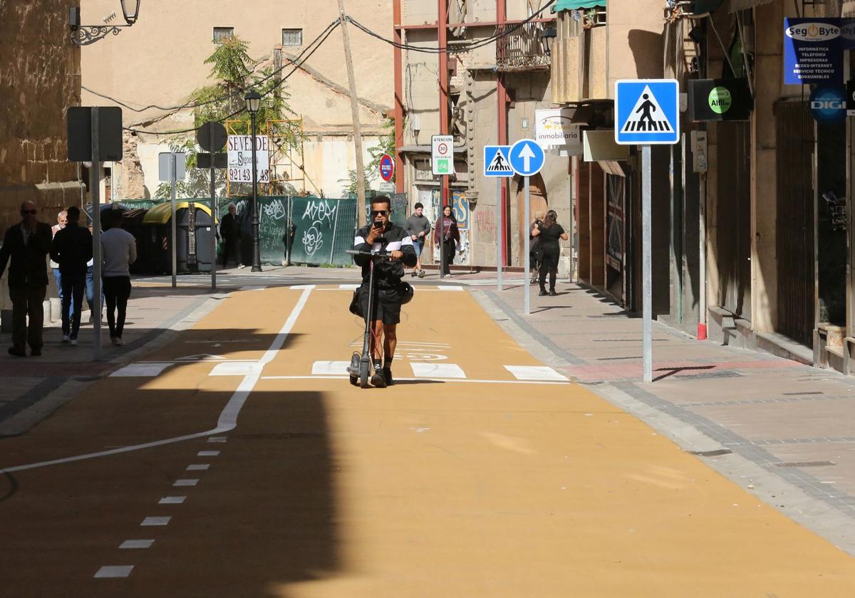 Nuevo aspecto de la calle Blanca de Silos tras la remodelación.