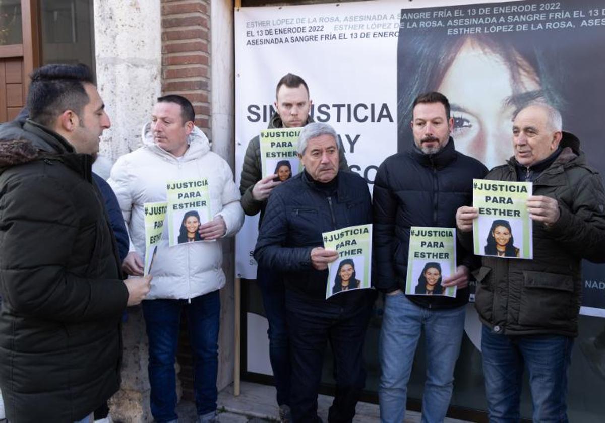 La jueza mantiene en libertad a Óscar Sanz en su condición de investigado por el caso Esther López