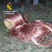 Tres detenidos por robar 1.000 kilos de cable de cobre en un pueblo de León