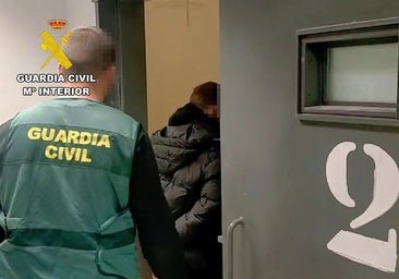 Roba un coche a punta de navaja en Burgos y acaba detenido tras empotrarse contra un muro