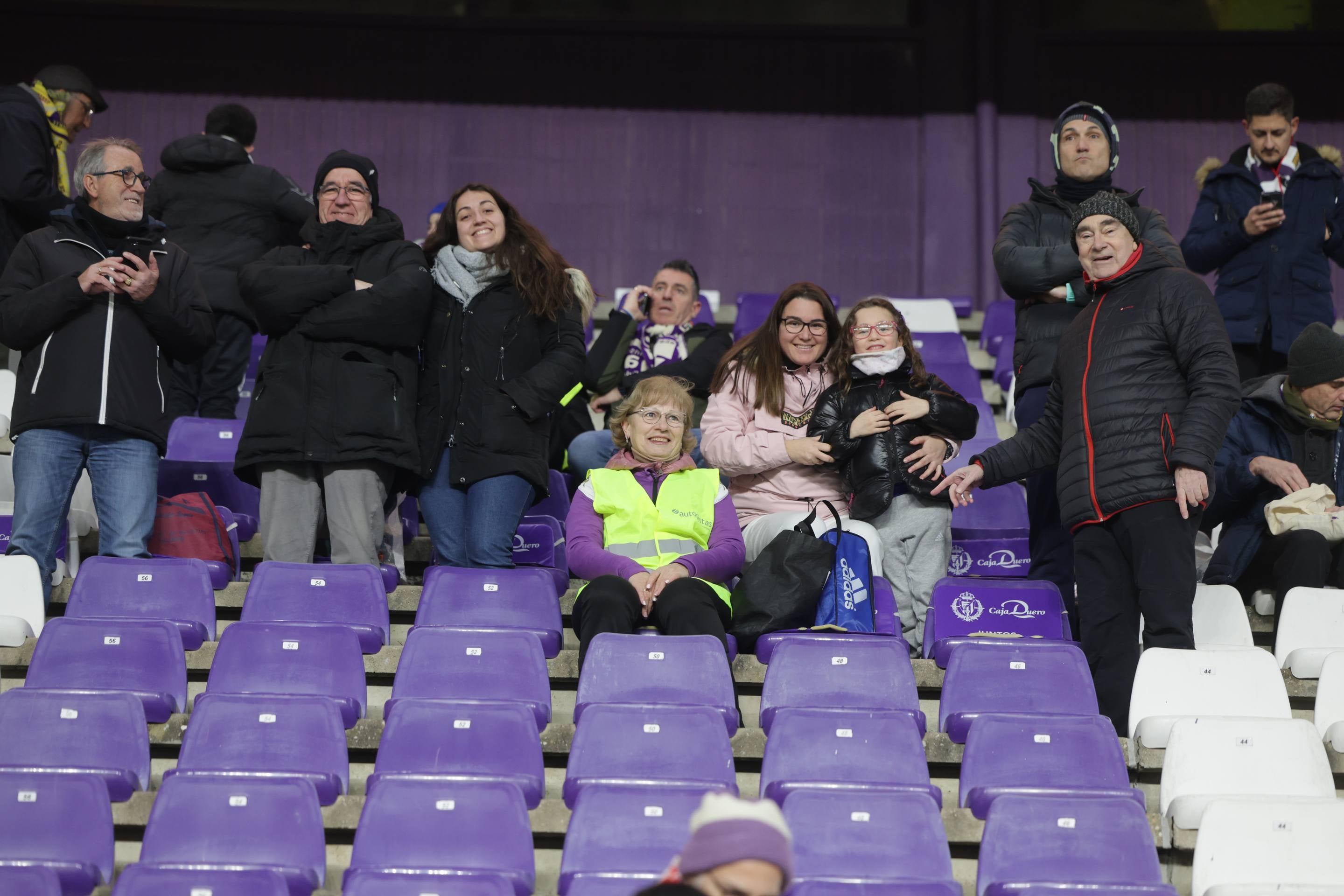 Búscate en la grada del Real Valladolid-Real Madrid (3/4)