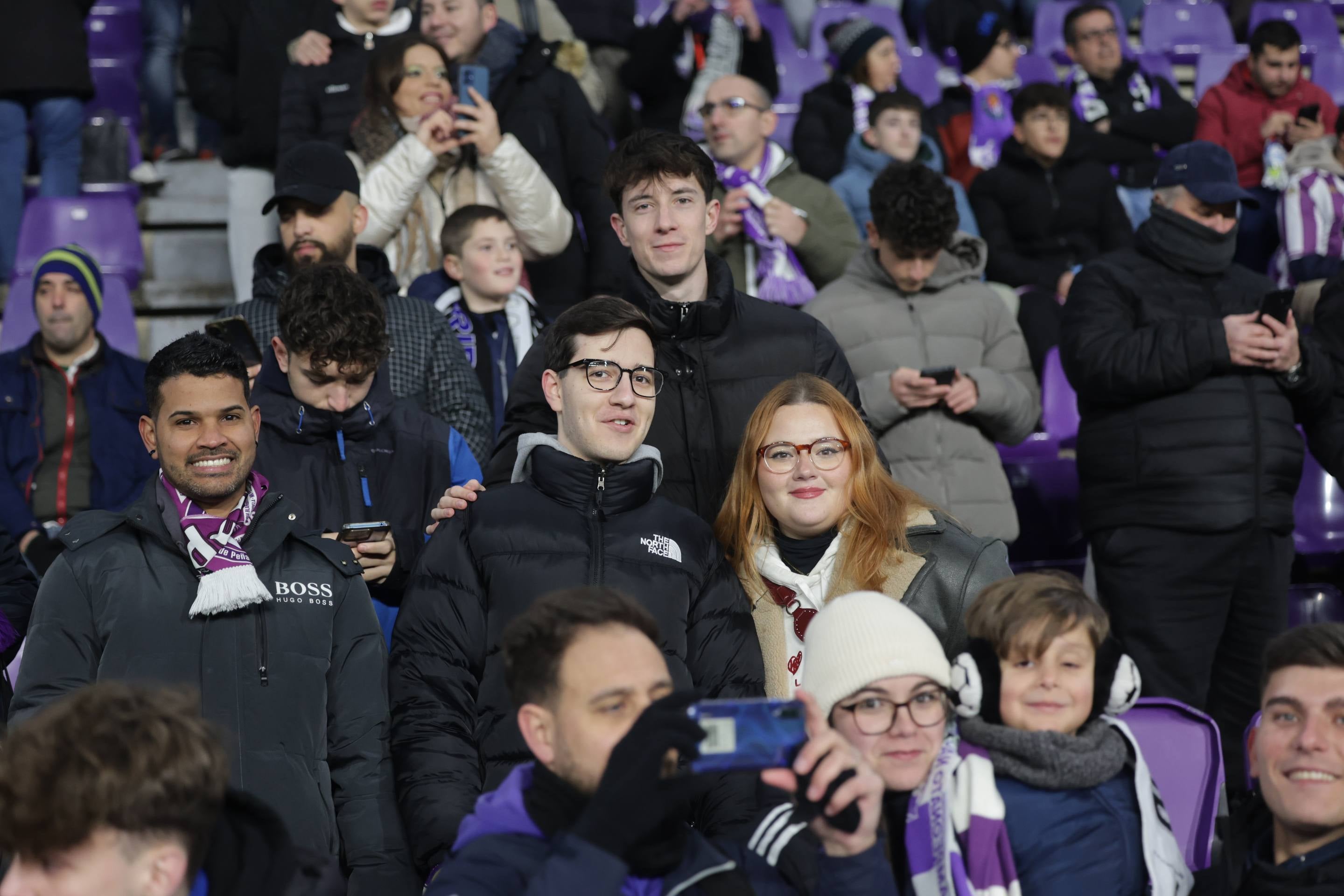 Búscate en la grada del Real Valladolid-Real Madrid (4/4)