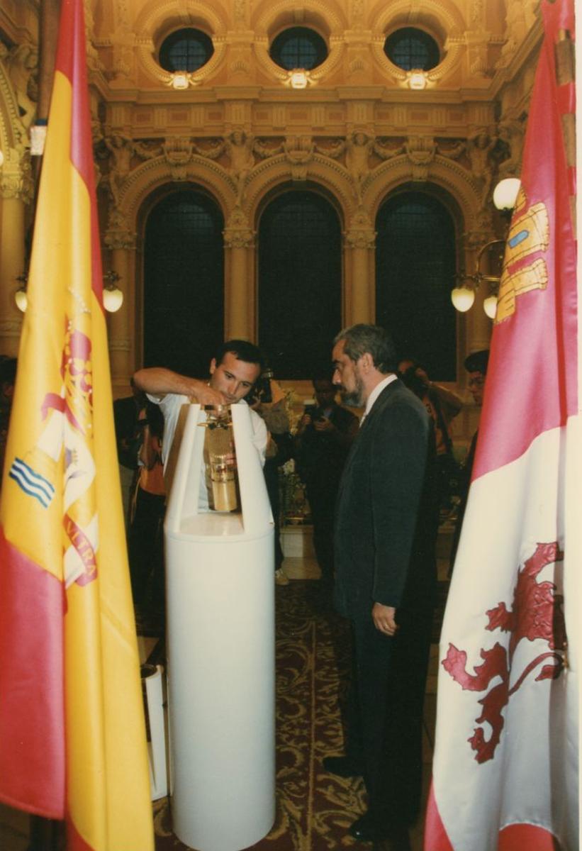 Imágenes del día que la llama olímpica iluminó Valladolid