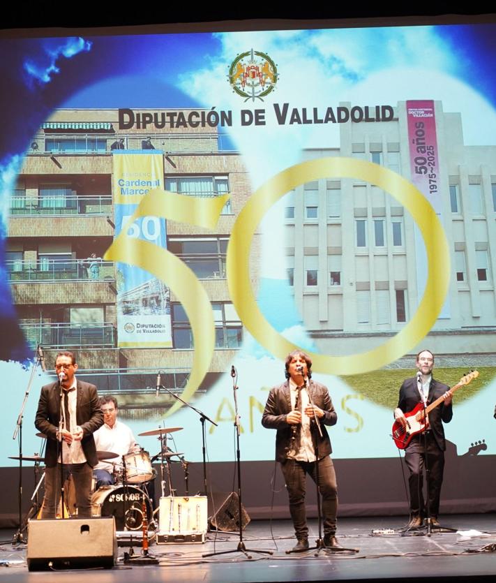 Imagen secundaria 2 - Los centros asistenciales Doctor Villacián y Cardenal Marcelo celebran su medio siglo de existencia