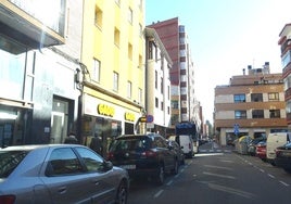 Tramo de la calle Carmelo en el que se ha realizado la redada a primera hora de la mañana.