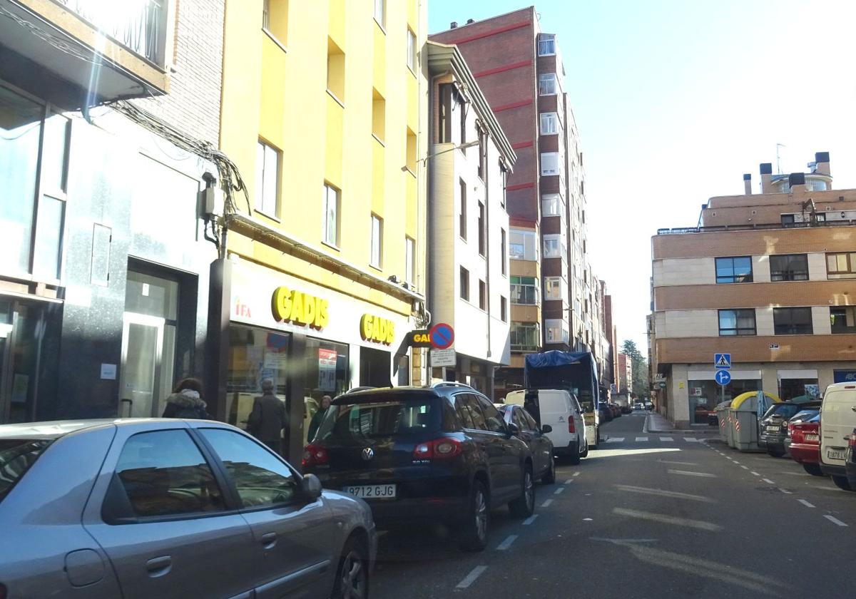 Tramo de la calle Carmelo en el que se ha realizado la redada a primera hora de la mañana.