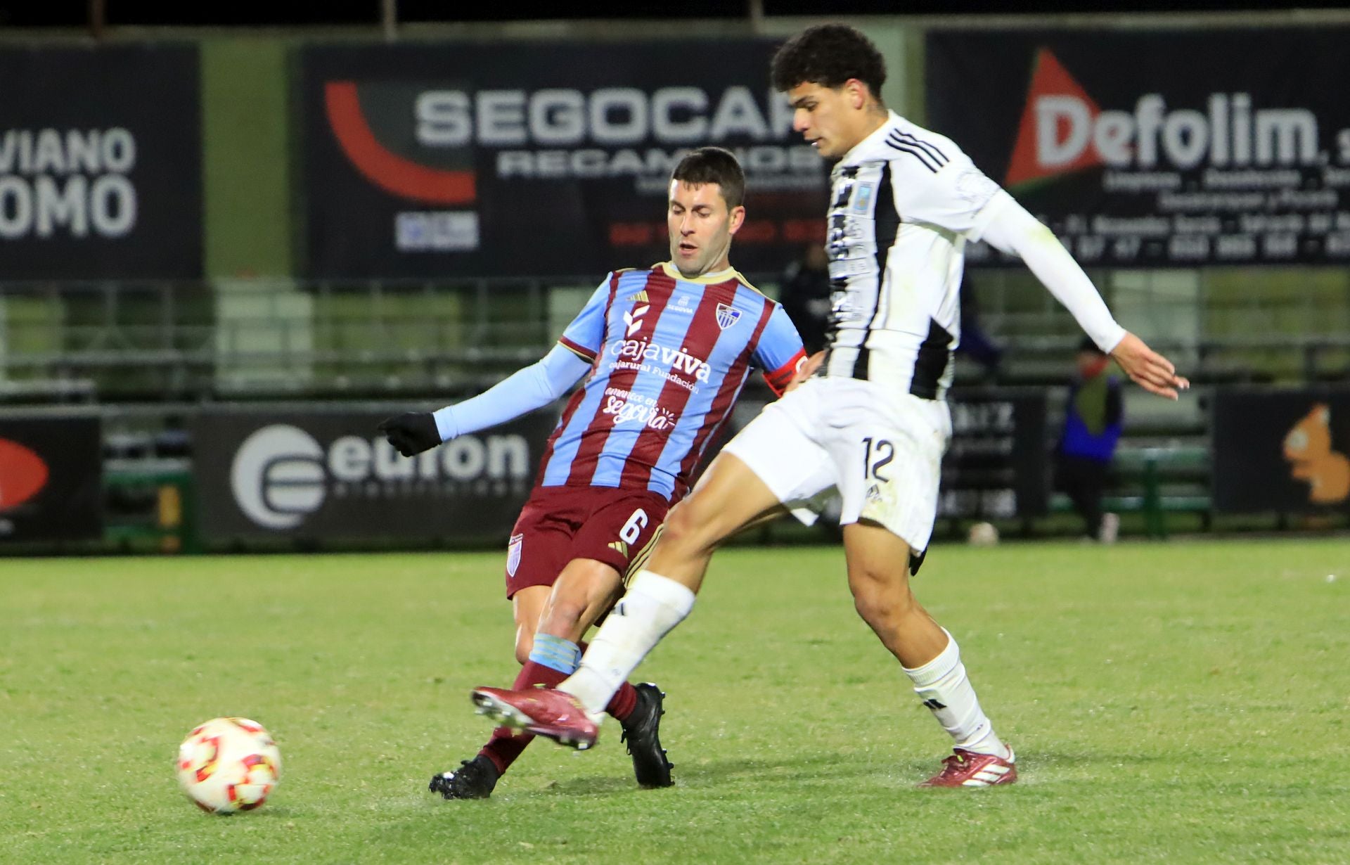 Fotos de la derrota de la Segoviana ante el Tarazona