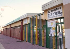 Entrada al Colegio Público José Zorrilla